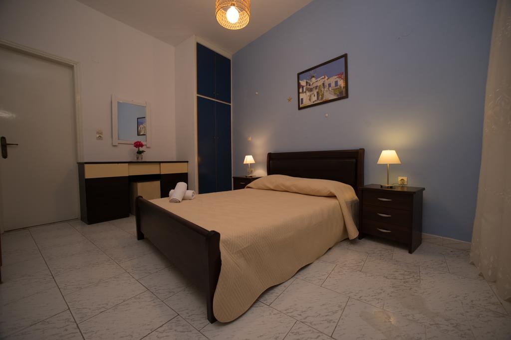 Bella Sant Aparthotel Perissa  Exterior photo