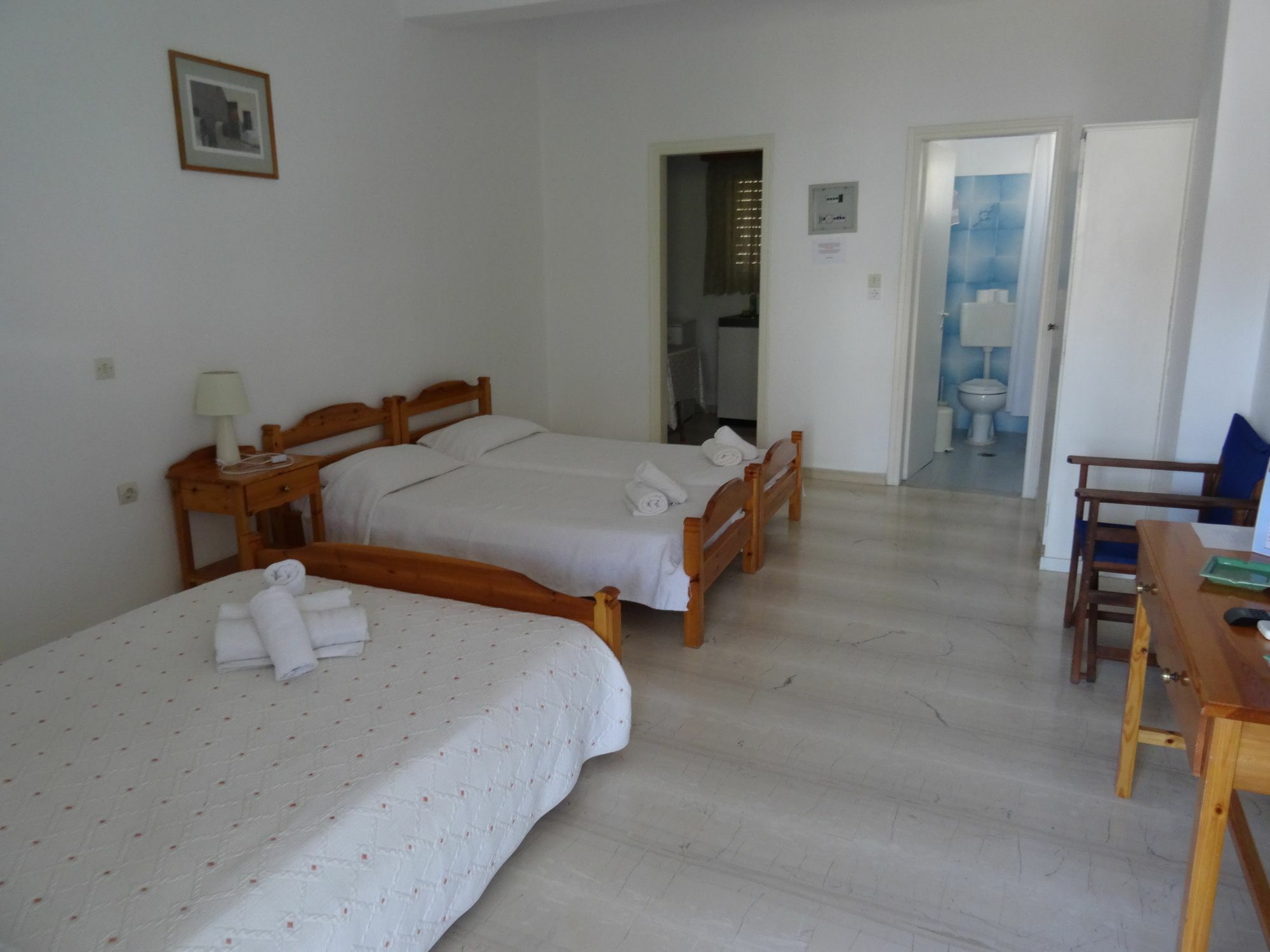Bella Sant Aparthotel Perissa  Exterior photo