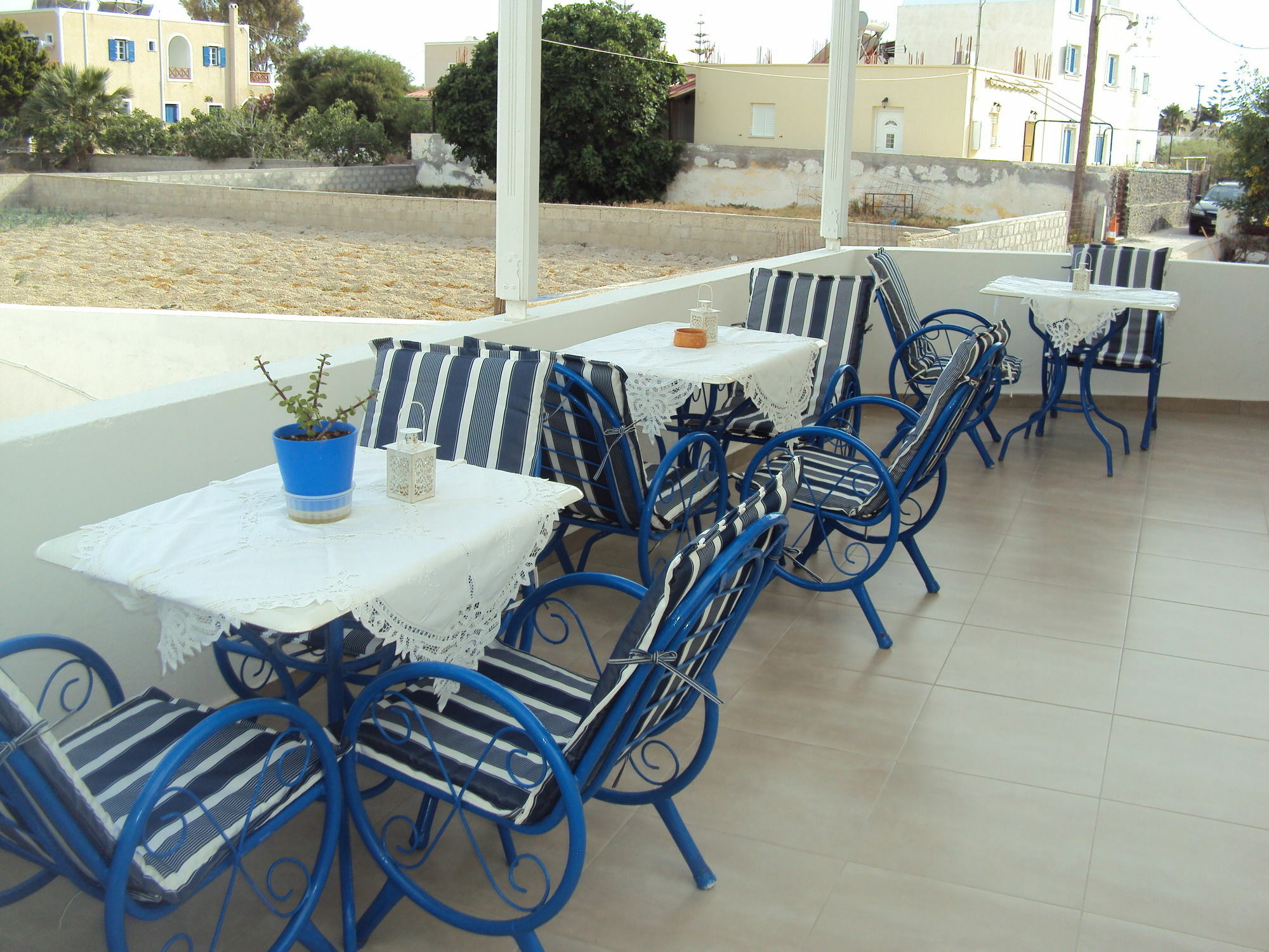 Bella Sant Aparthotel Perissa  Exterior photo